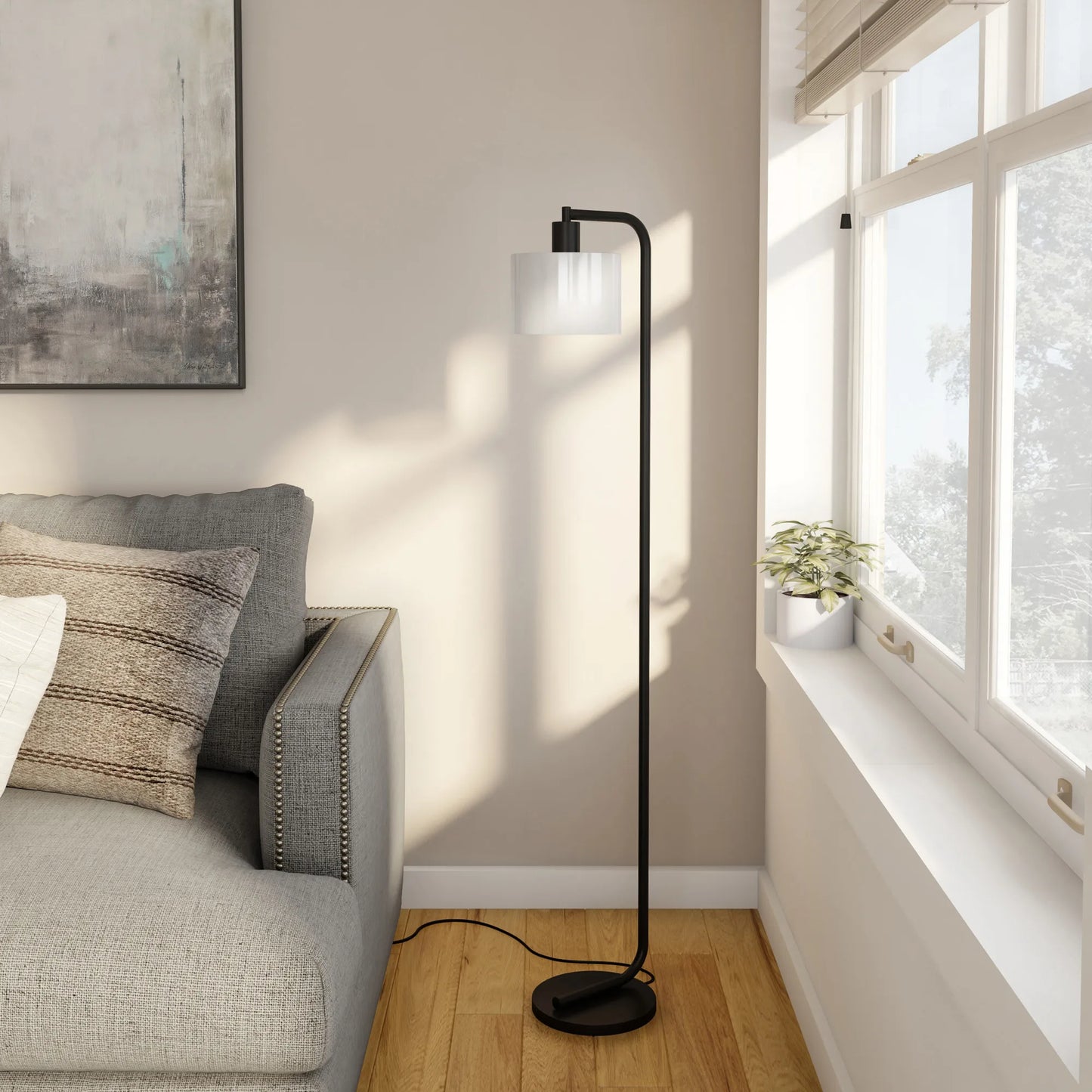 Black Arched Floor Lamp with Frosted Shade