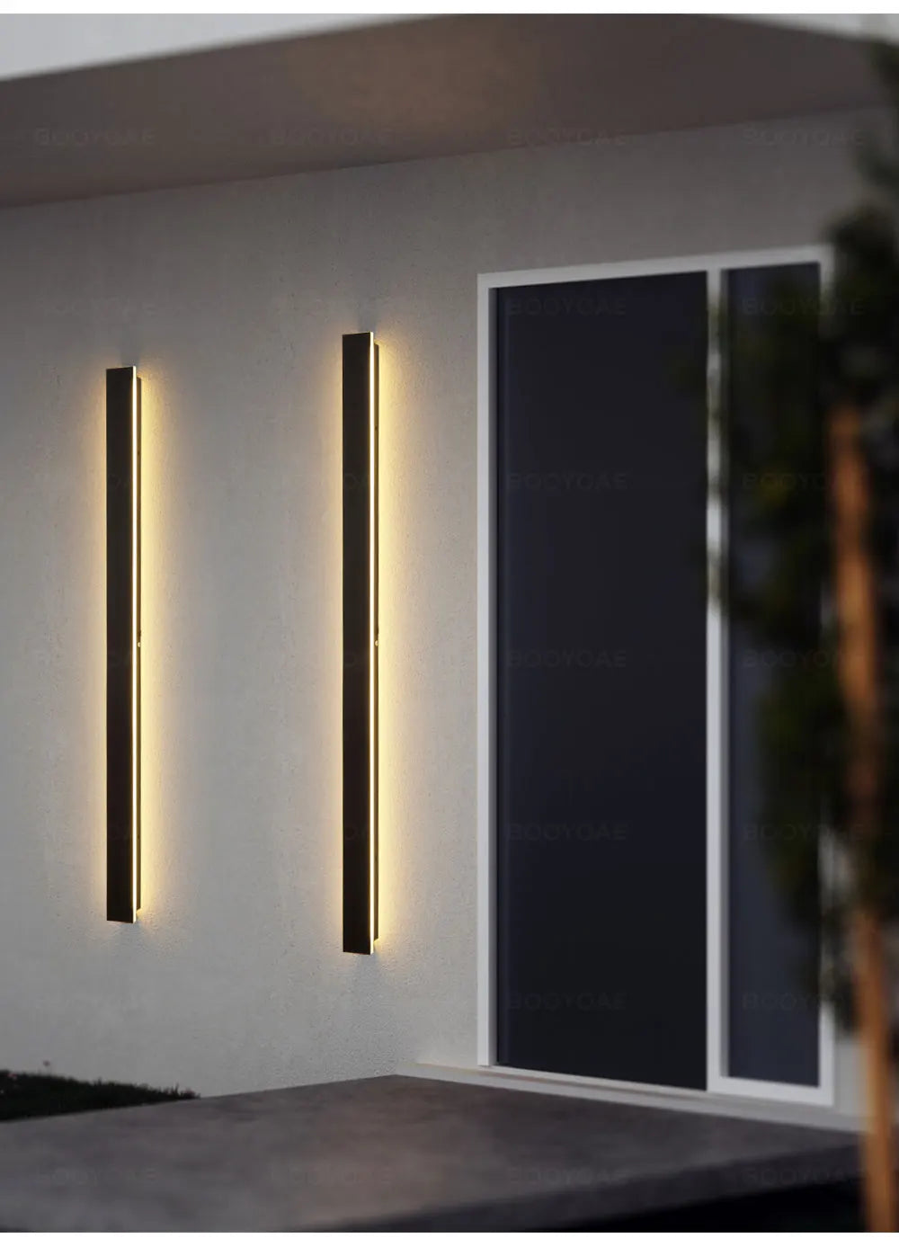 HydroLux Wall Sconce