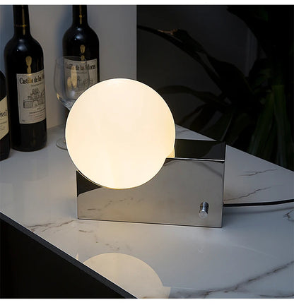 Nordic Glow: Dimmable LED Desk Lamp for Kids