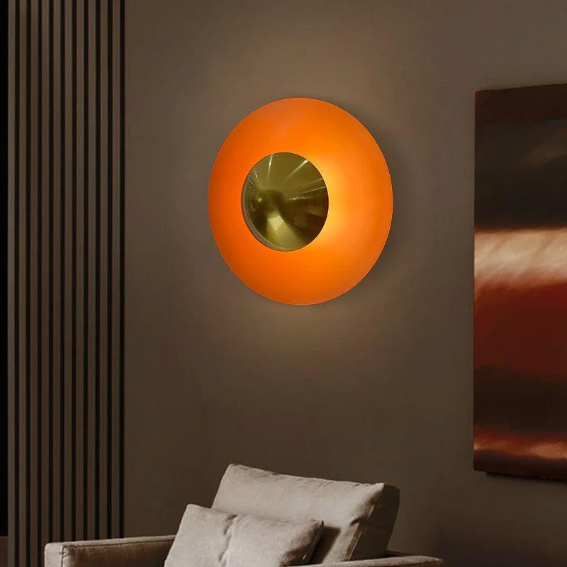 ChicGlow LED Wall Lamp: Modern Indoor Elegance