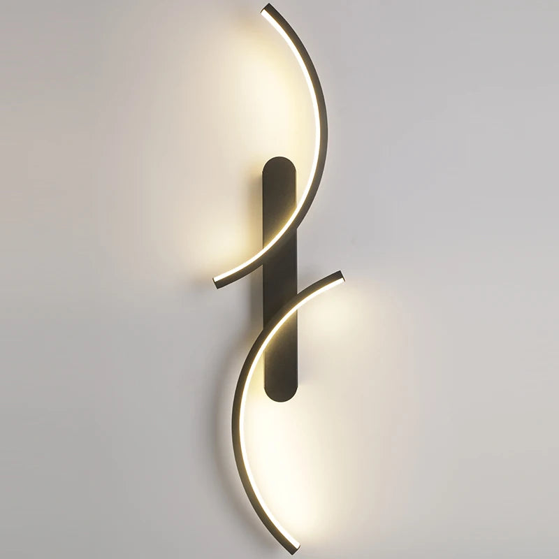 Sleek C-Shape LED Wall Lamp - Modern Minimalist Design