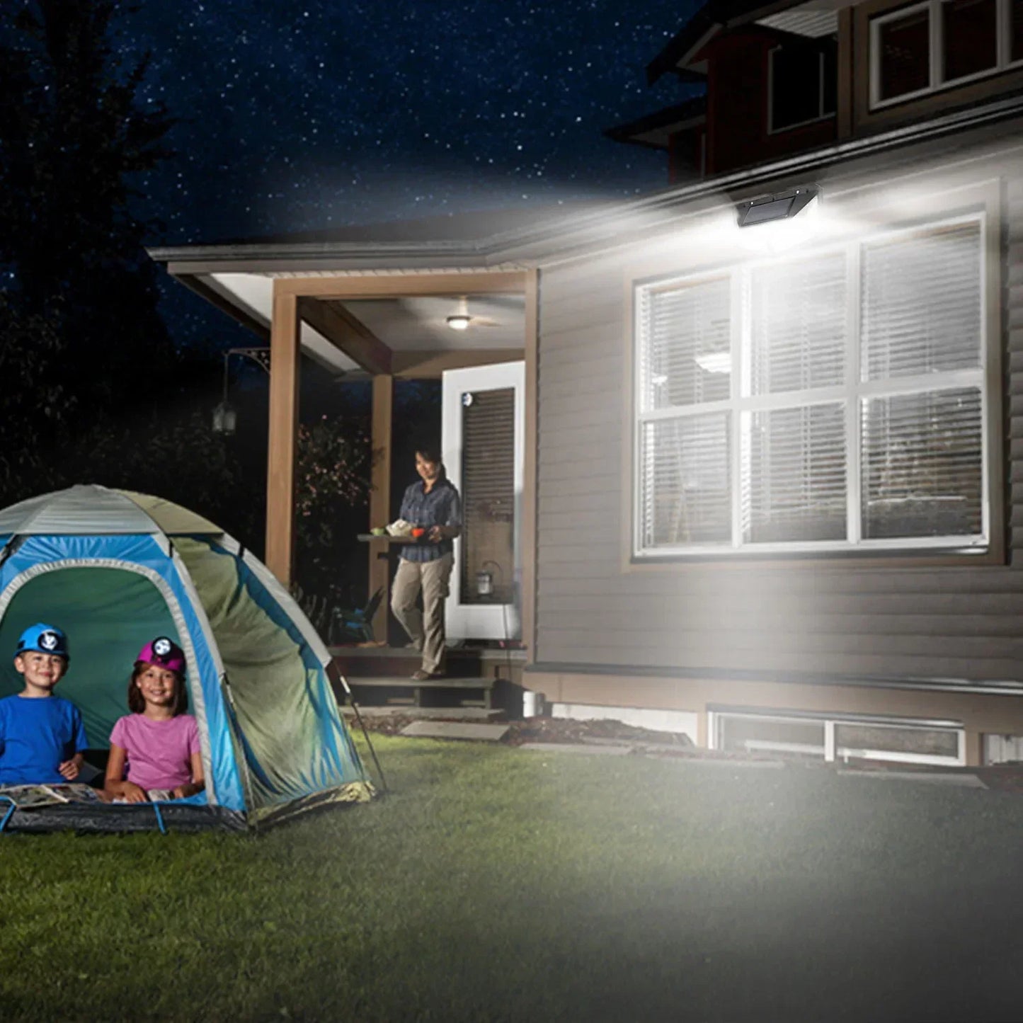 SunMotion Solar LED Garden Spotlight