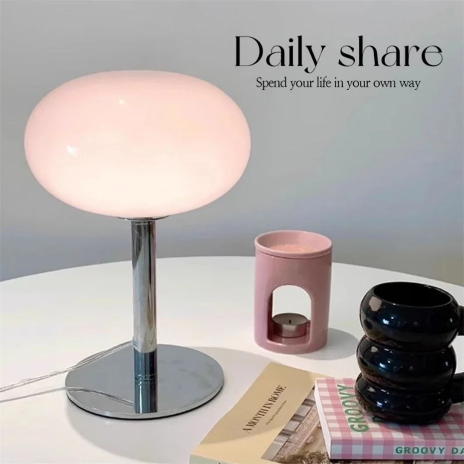 Mushroom Glow: Mid-Century Dimmable Table Lamp