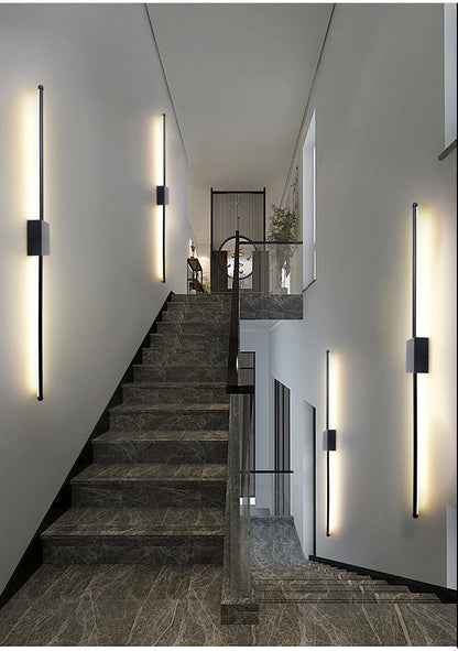 Minimalist L-Shaped Black Wall Lamp