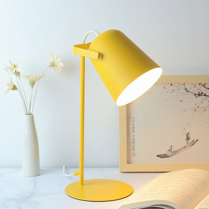 Nordic Glow: Eye-Protect Pink Desk Lamp