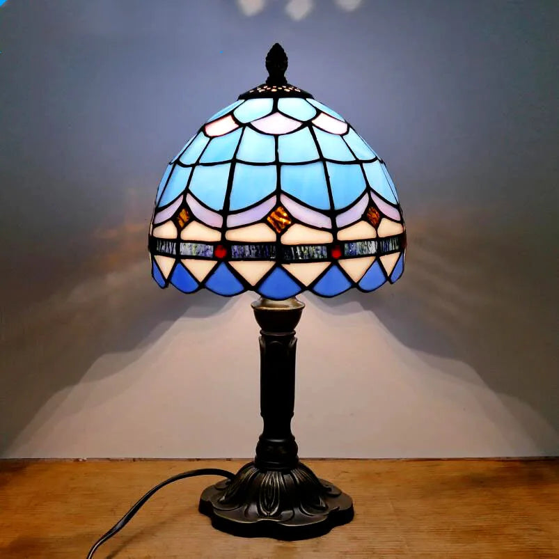 khelse Retro Tiffany Table Lamp