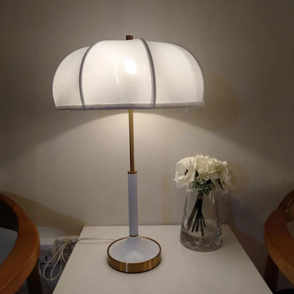 Nordic Glow Lamp