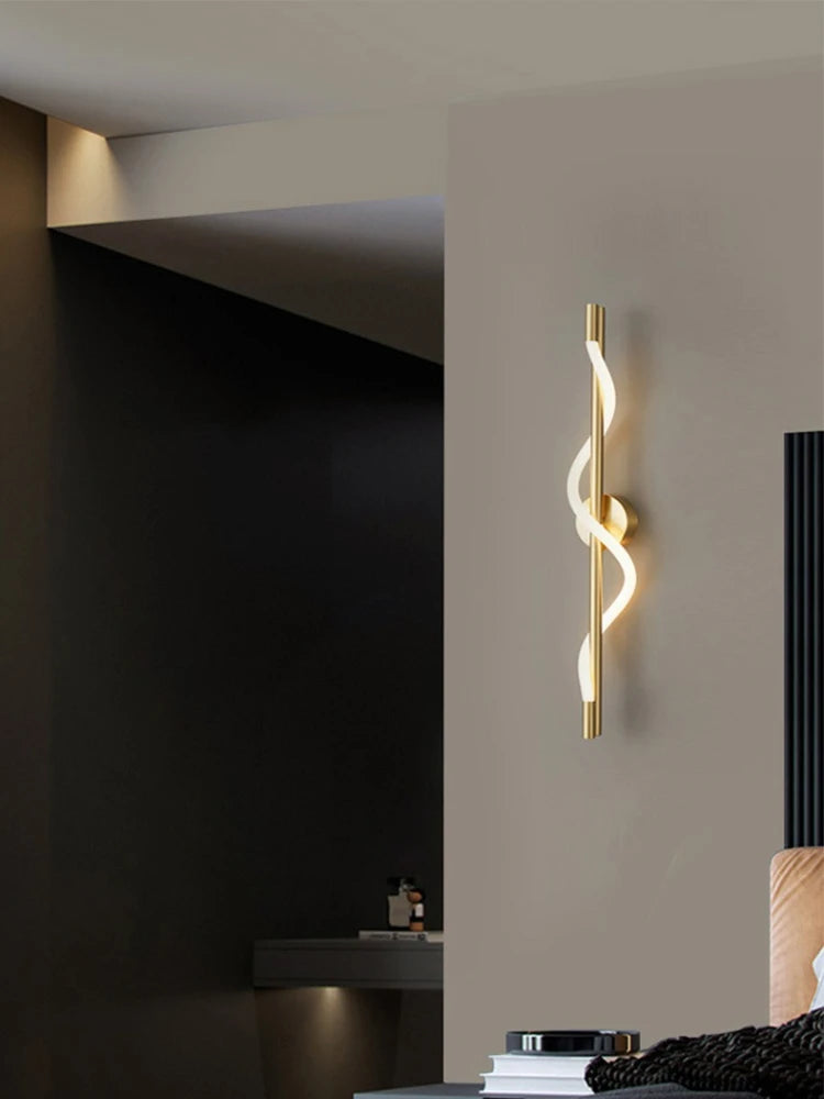 SANDYHA Minimalist LED Strip Wall Lamp