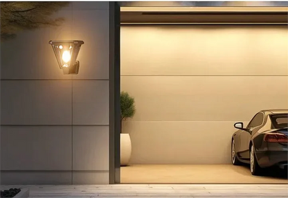Dual-Mount Solar Sensor Light