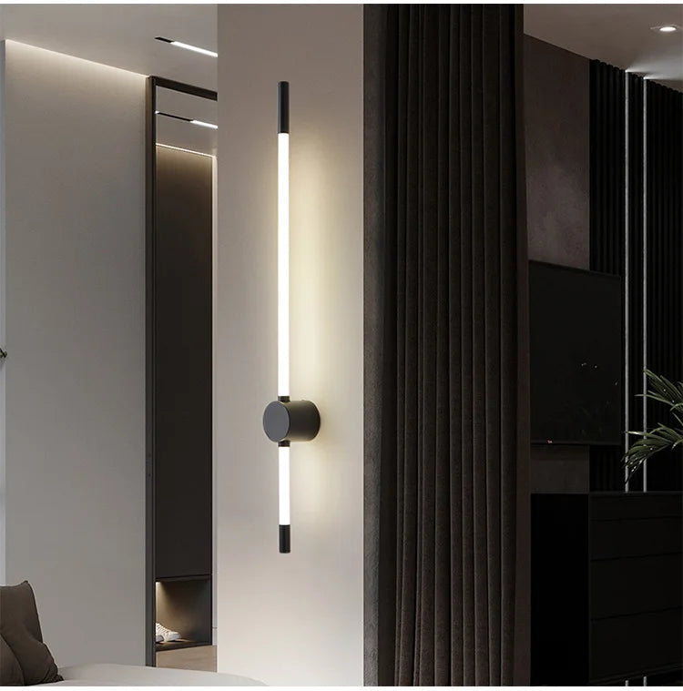 Elegant LED Wall Sconce: Modern Black & Gold
