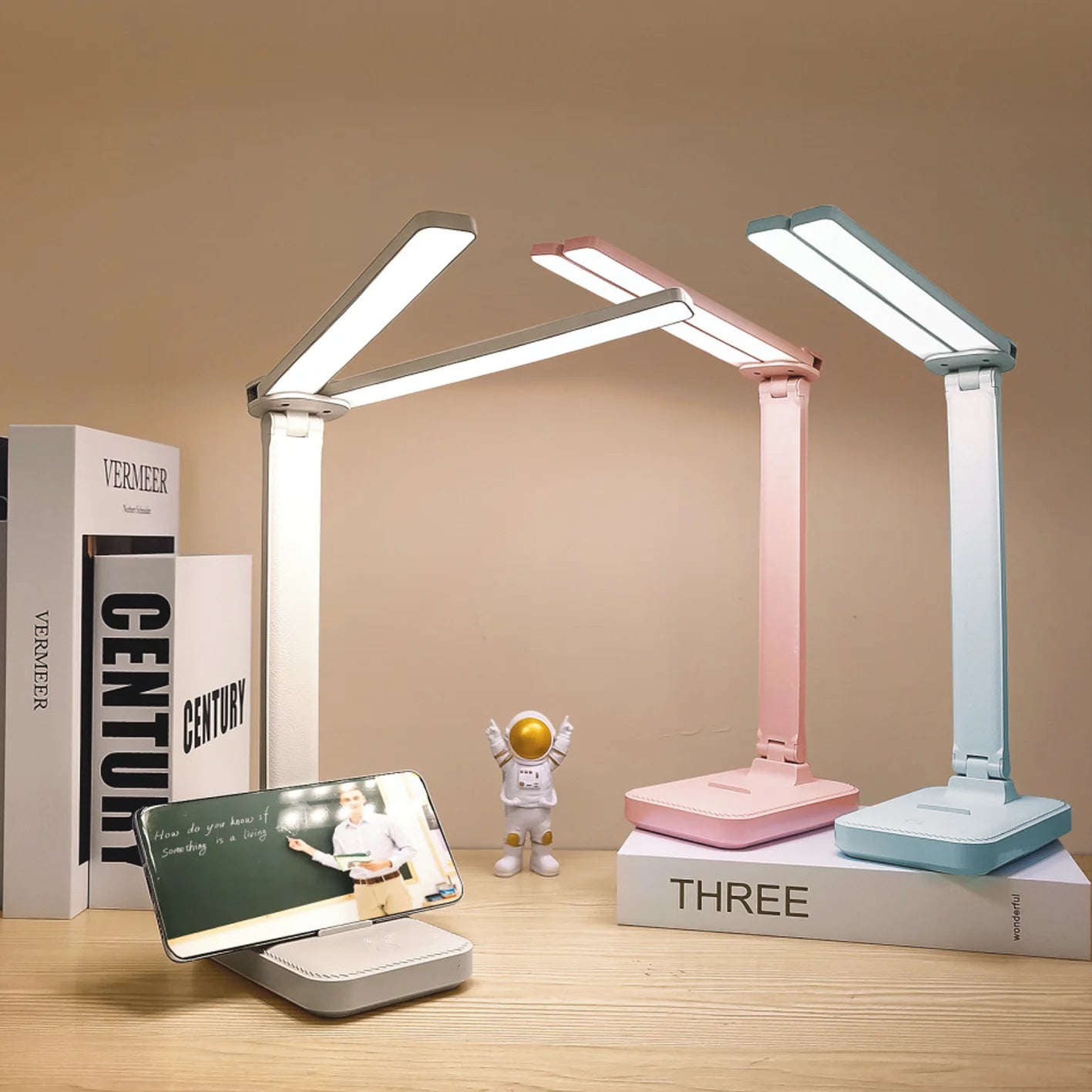 FlexiGlow: Dimmable Touch LED Desk Lamp