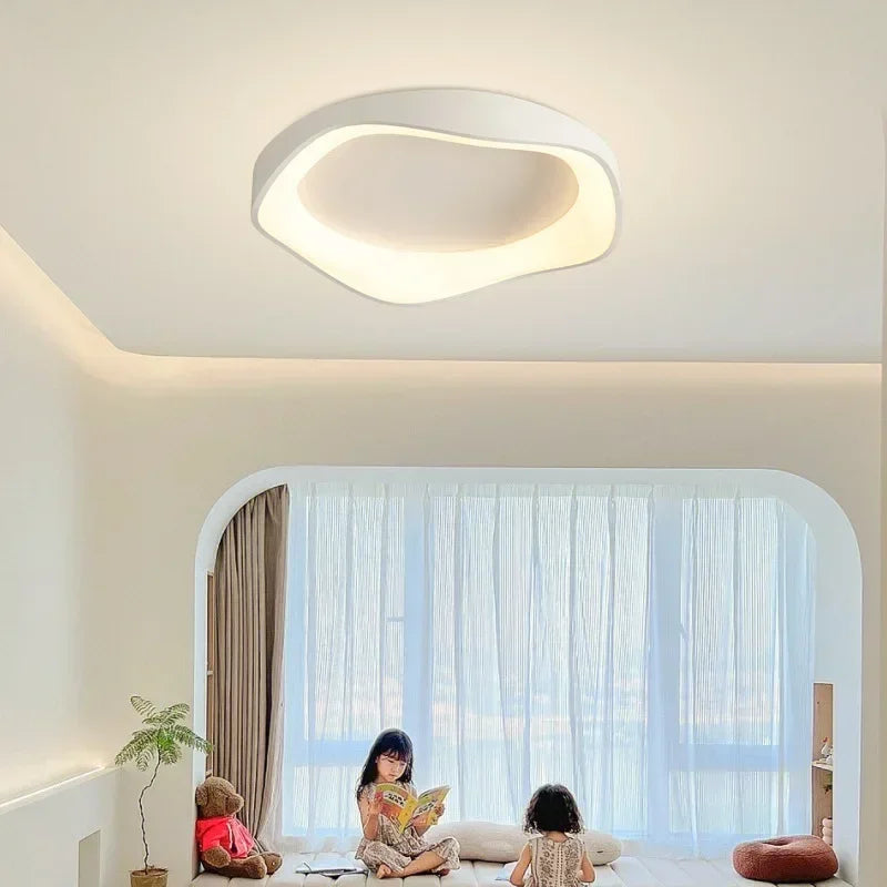 Chic Ceiling Luminaires