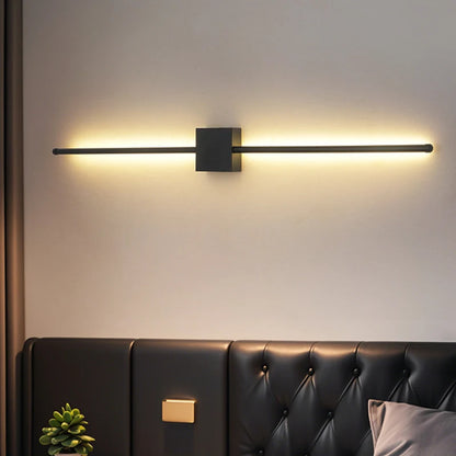 Minimalist L-Shaped Black Wall Lamp