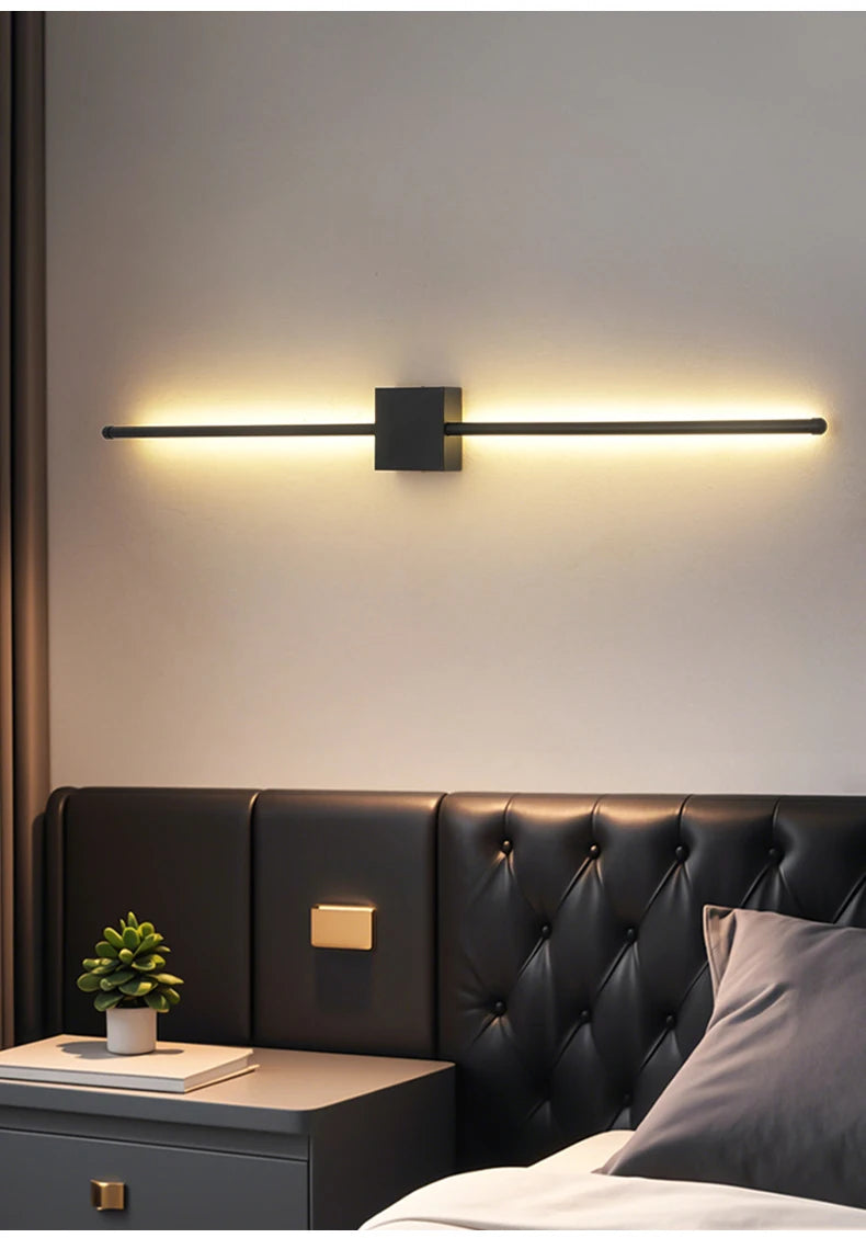 Minimalist L-Shaped Black Wall Lamp