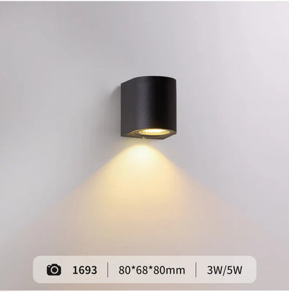 TRAZOS AquaGlow Wall Light - Modern LED Decor