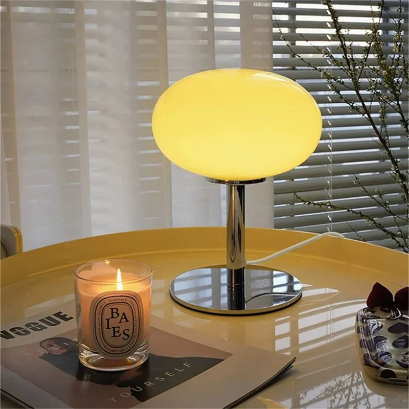Mushroom Glow: Mid-Century Dimmable Table Lamp