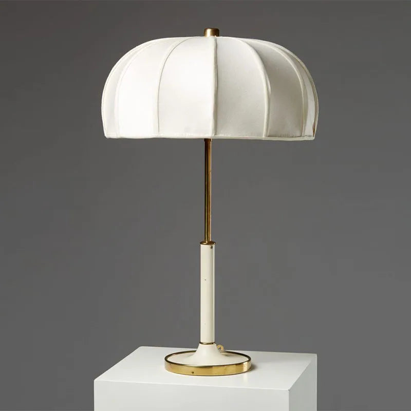 Nordic Glow Lamp