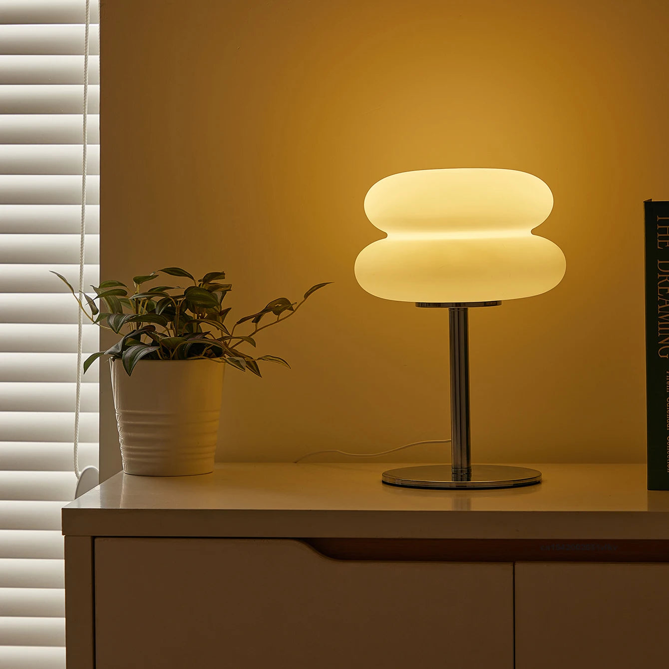 Tricolor Creamy Glow USB Table Lamp