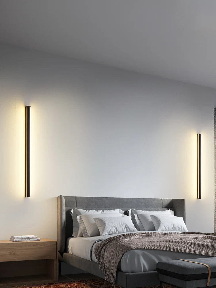 Elegant Black LED Wall Lamp for Modern Spaces