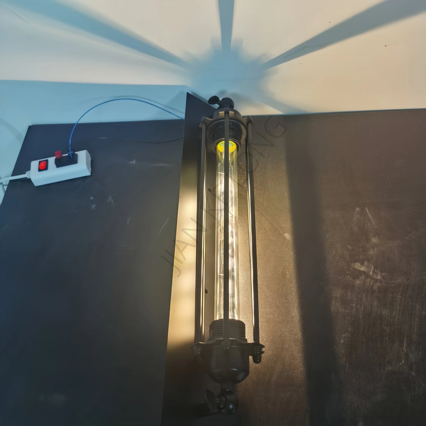 Retro Iron Wall Light